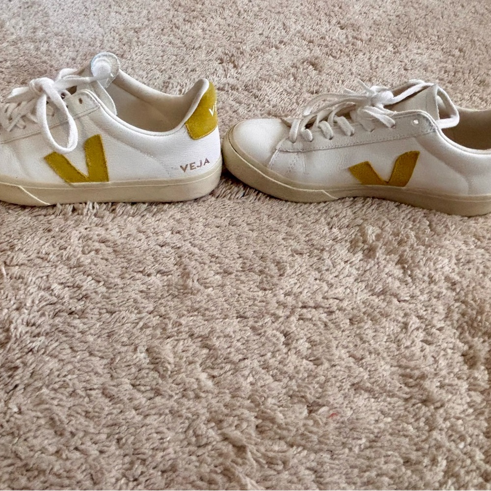 Veja Campo Leather Sneakers - Extra White and Liquor - Picture 10 of 11